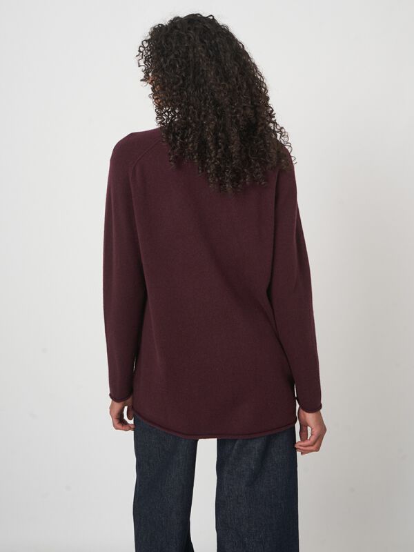 Oversized cashmere blend cardigan with front pockets image number 5