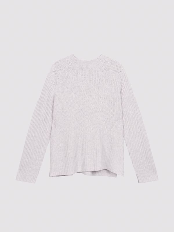 Kasjmiermix trui met opstaande kraag en ribstructuur image number 4