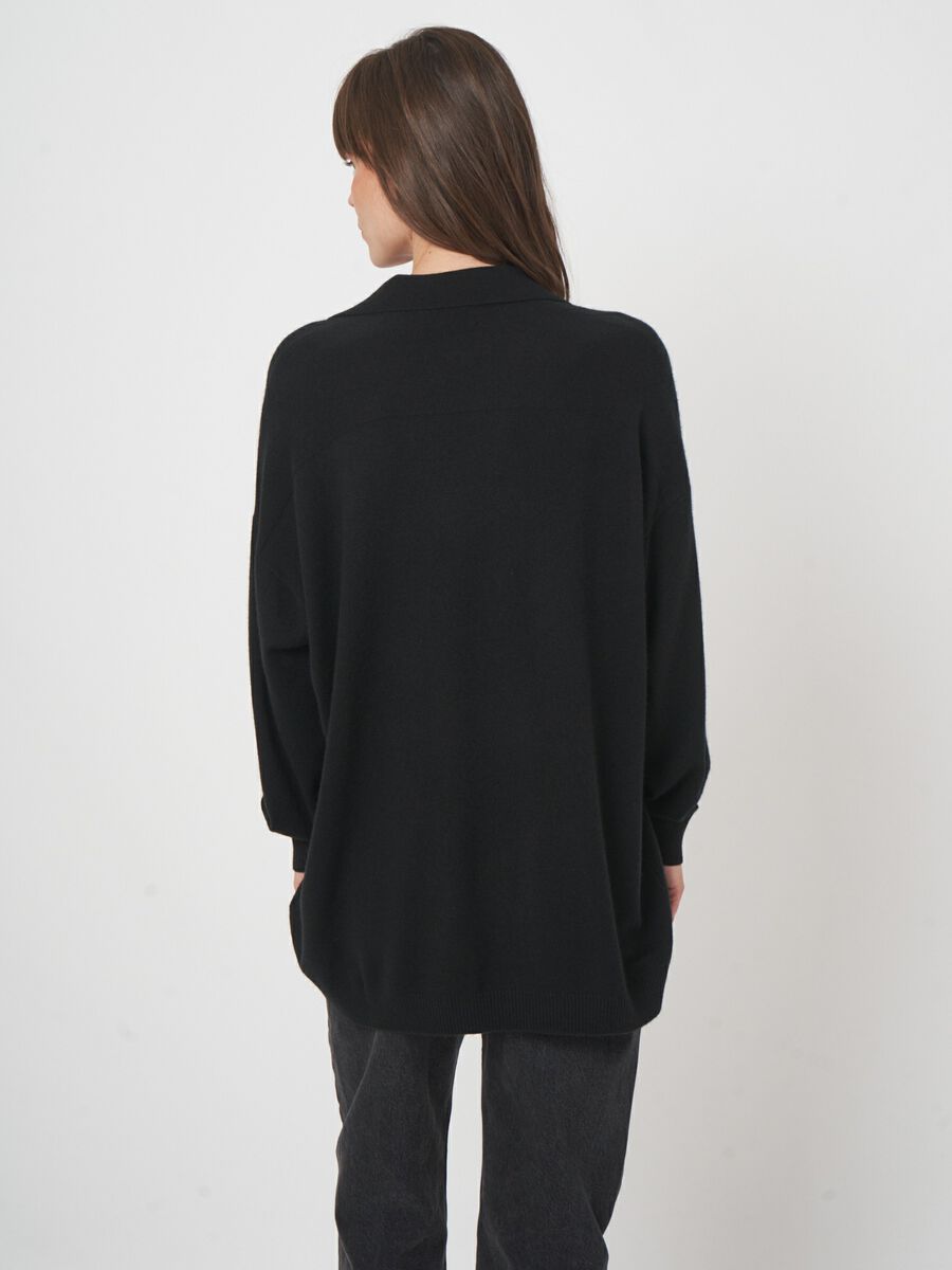 Kaschmir-Mix-Pullover mit Oversized-Schnitt und Polokragen image number 4