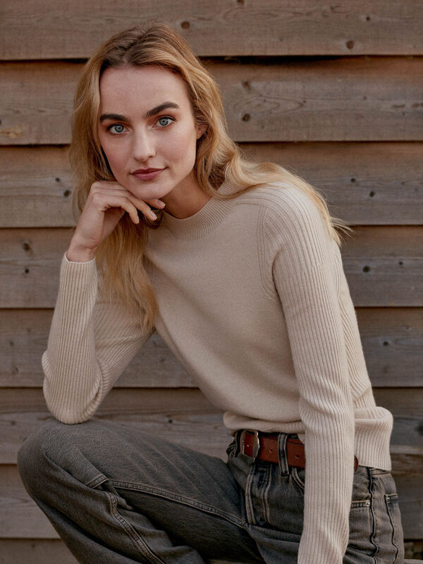 Fein gestrickter Pullover Aus Kaschmir-Mix image number 1