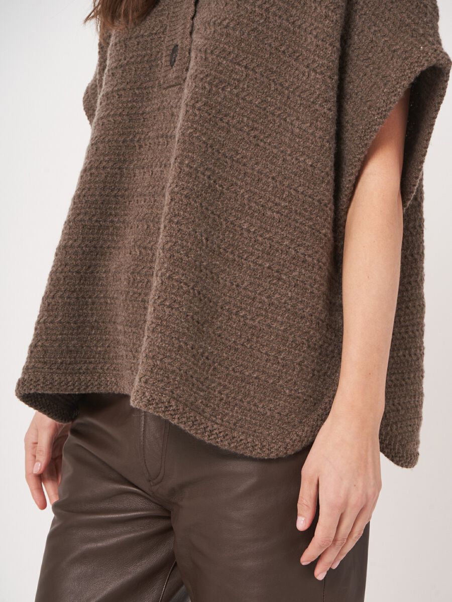 Poncho aus Kaschmir-Mix mit weitem Schnitt image number 7