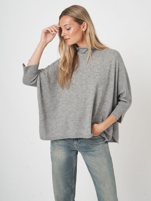 Poncho-style trui van kasjmiermix met relaxte pasvorm