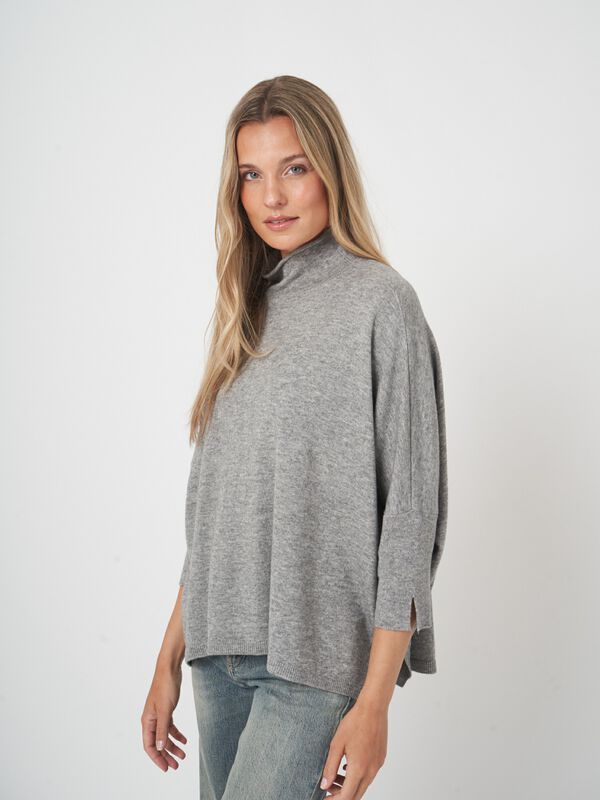 Poncho-Pullover aus Kaschmir-Mix mit weiter Passform image number 3