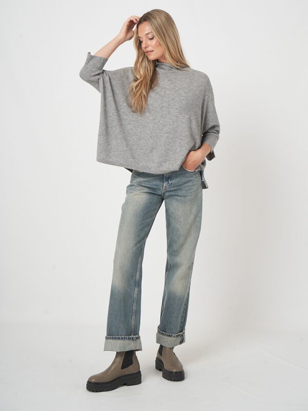 Poncho-Pullover aus Kaschmir-Mix mit weiter Passform image number 6