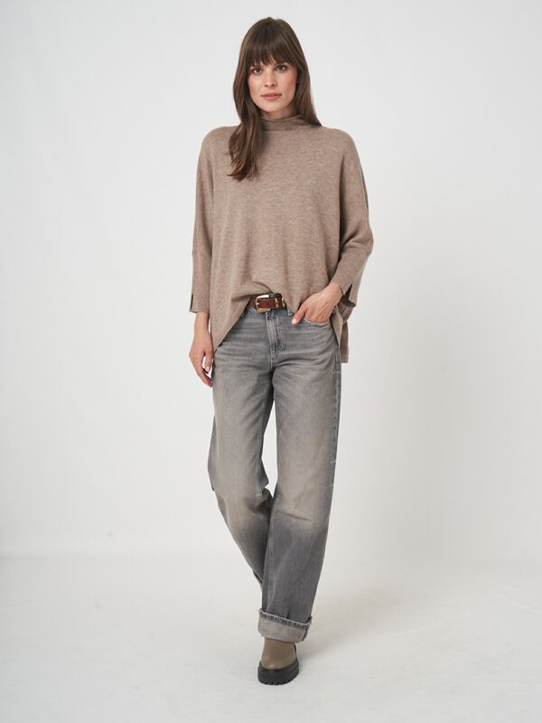 Pull poncho femme — maille fine & coupe ample repeat image number 7