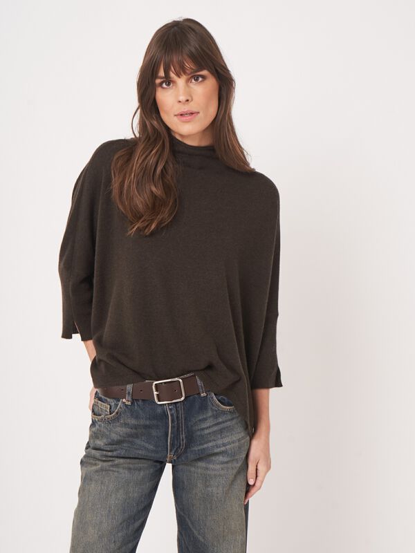 Poncho-Pullover aus Kaschmir-Mix mit weiter Passform image number 3