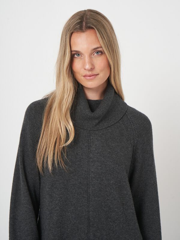 Long fit a-line turtleneck pullover image number 2