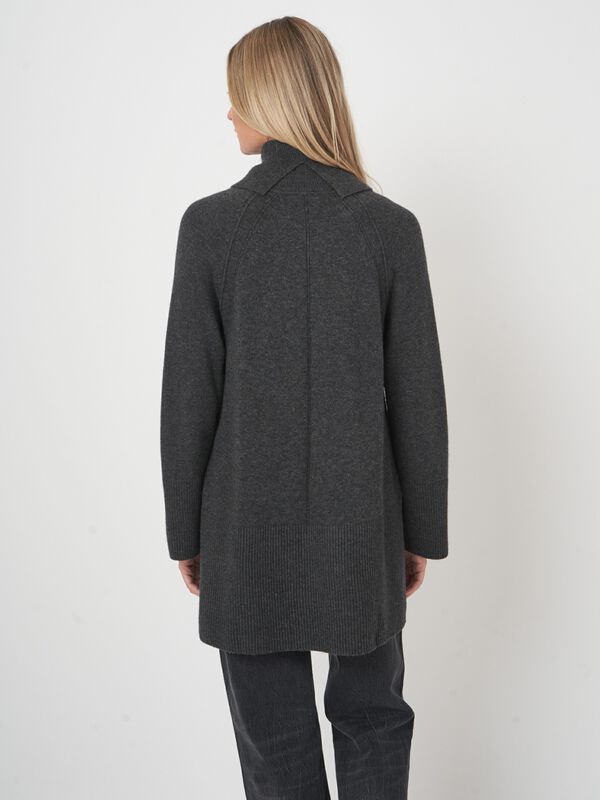 Long fit a-line turtleneck pullover image number 7