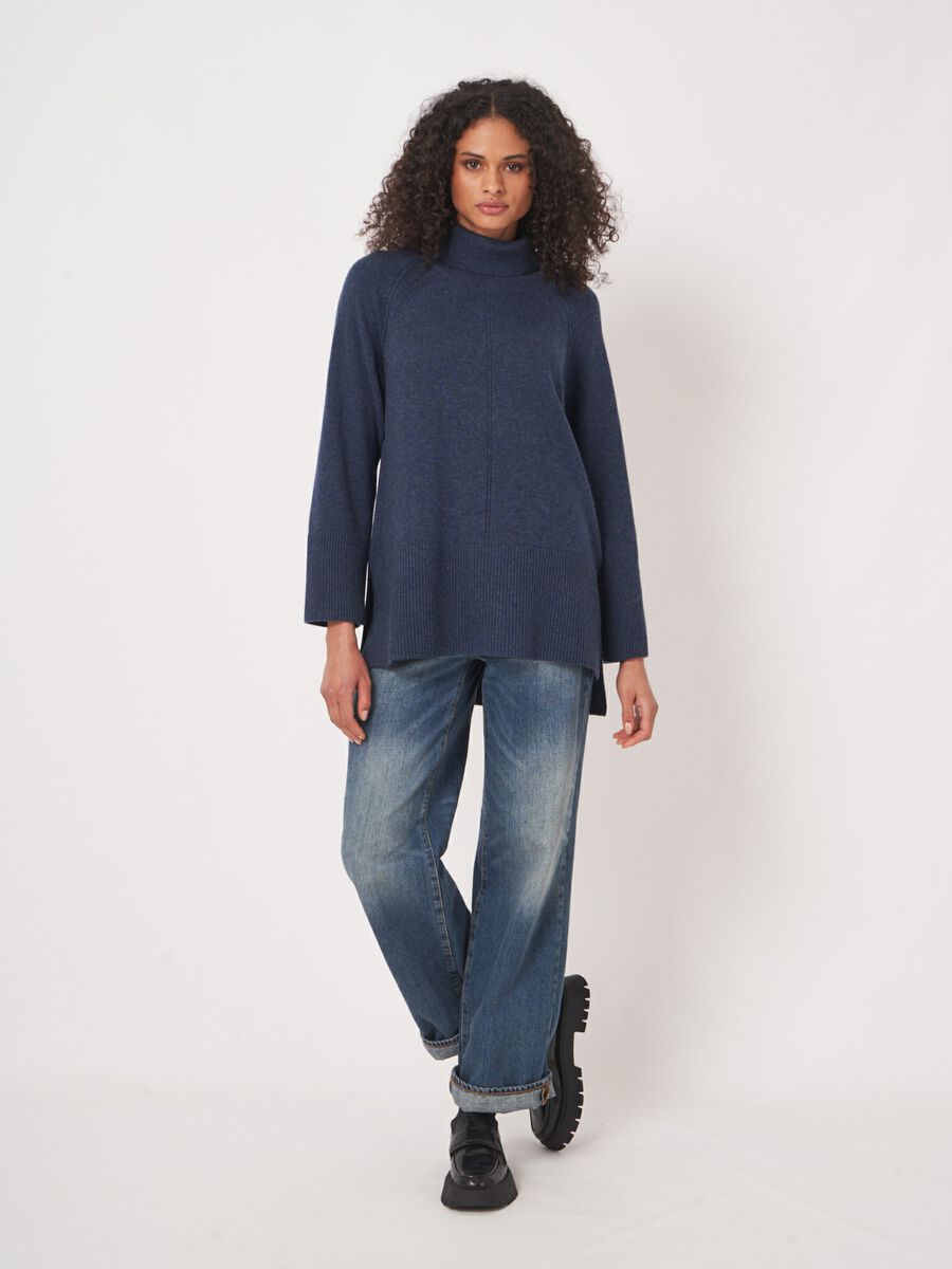 Kaschmir-Mix-Pullover mit Rollkragen und A-Linien-Design image number 1