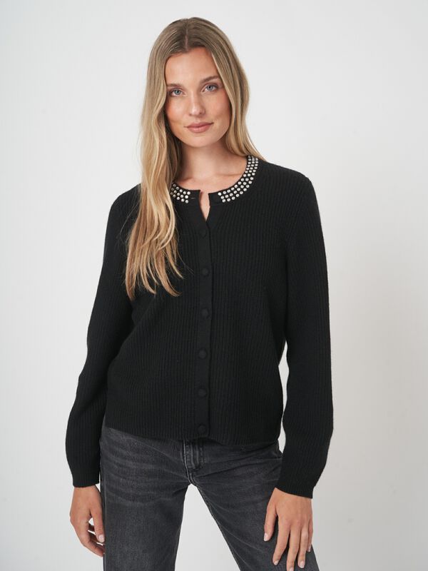 Boxy ribgebreid vest met parelaccent image number 5