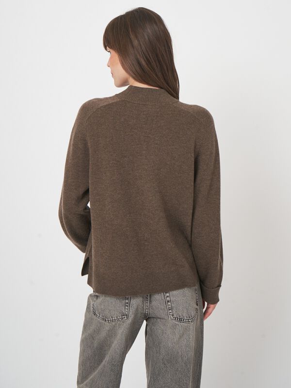 Luxe terry knit pullover met klassieke snit image number 6