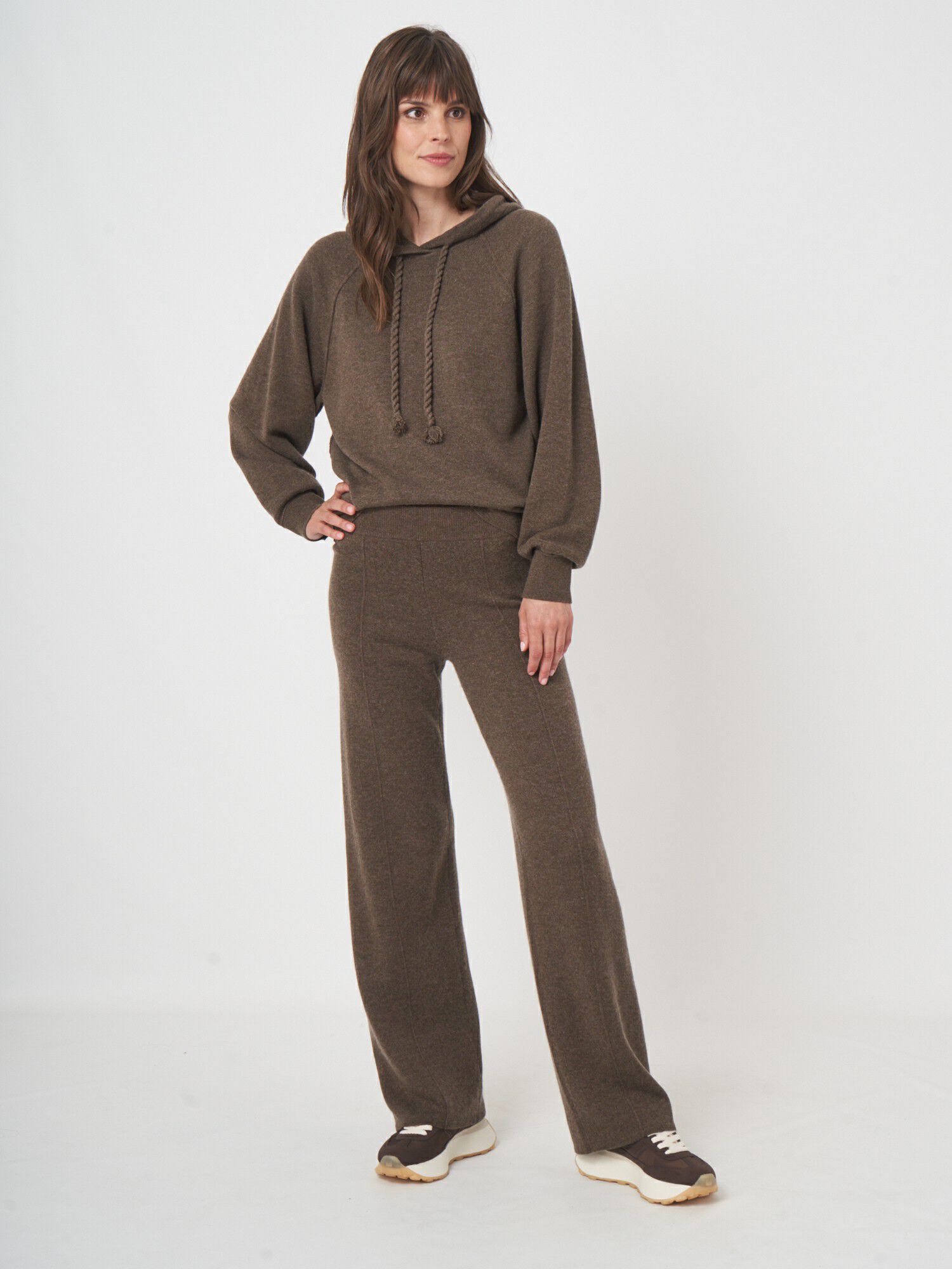 Wijde terry knit pants - luxe ontspanning van repeat afbeelding