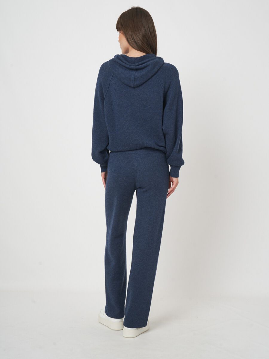 Weite Loungehose aus Terry-Strick image number 3