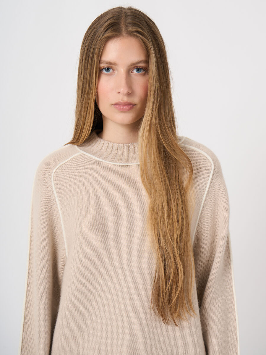Woll-Kaschmir-Pullover mit Kontrastdetails image number 2