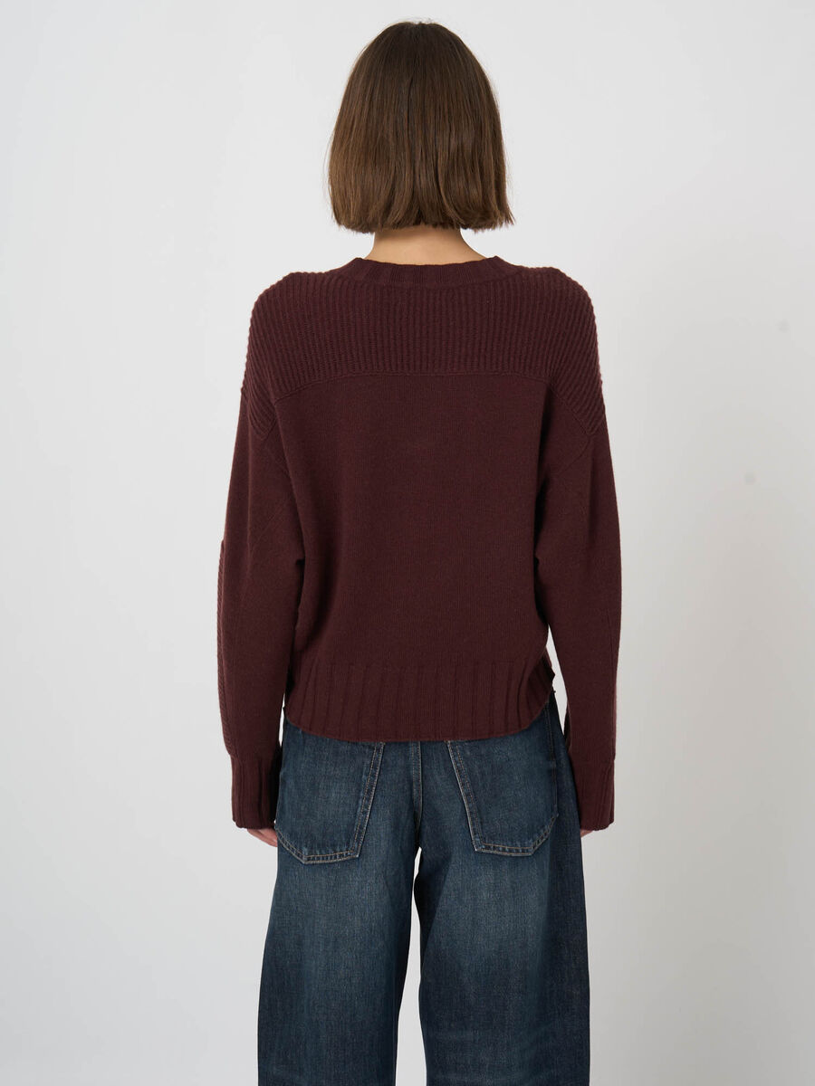 Woll-Kaschmir-Pullover mit Batwing&auml;rmeln image number 11