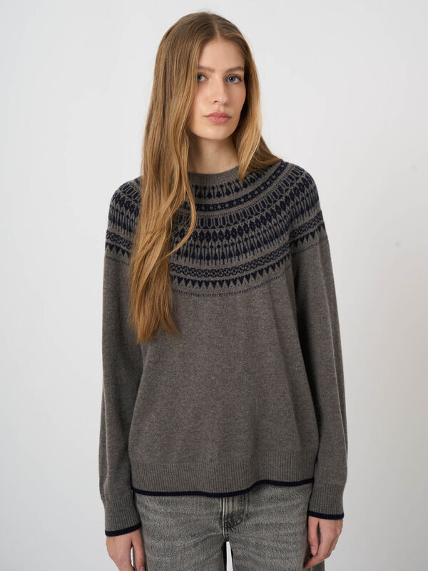 Wool-Cashmere Fine-Knit Sweater with Intarsia Yoke image number 5