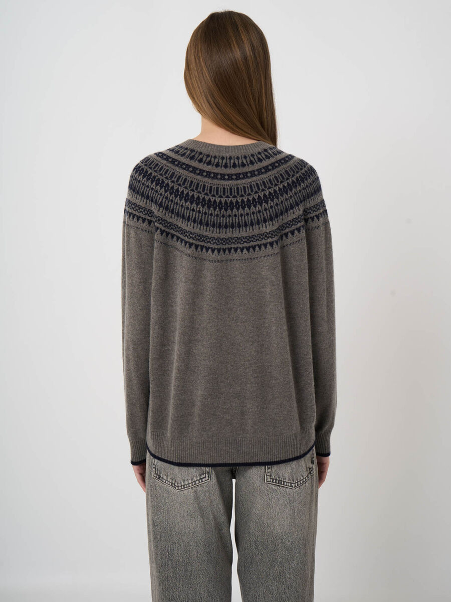Wool-Cashmere Fine-Knit Sweater with Intarsia Yoke image number 7