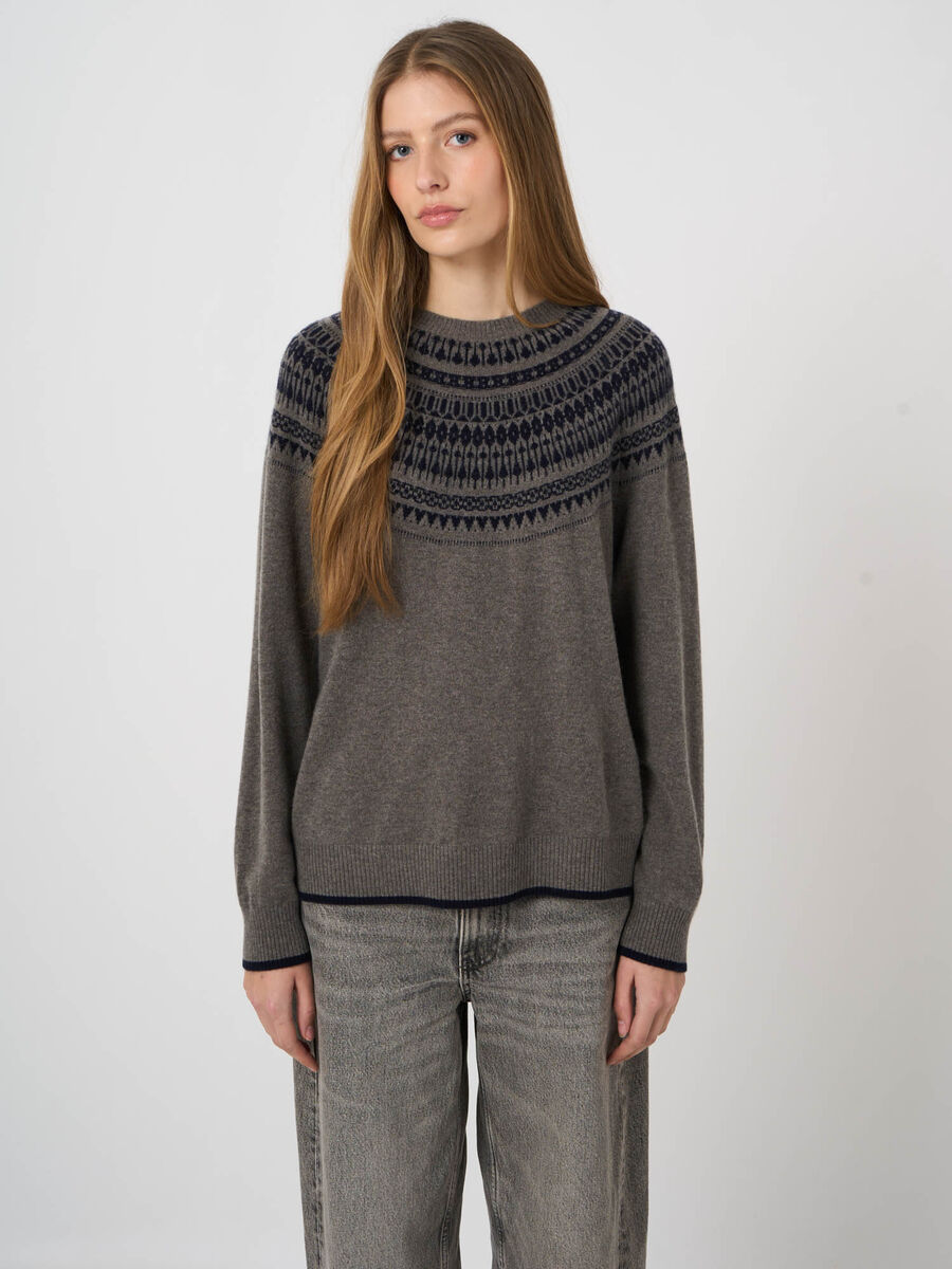 Wool-Cashmere Fine-Knit Sweater with Intarsia Yoke image number 8