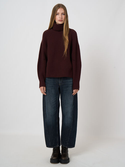 Wool-Cashmere Chunky Rib Turtleneck Sweater