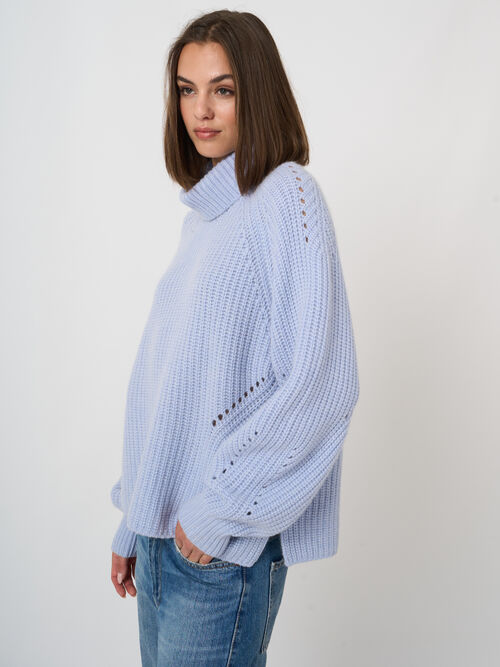 Wool-Cashmere Chunky Rib Turtleneck Sweater