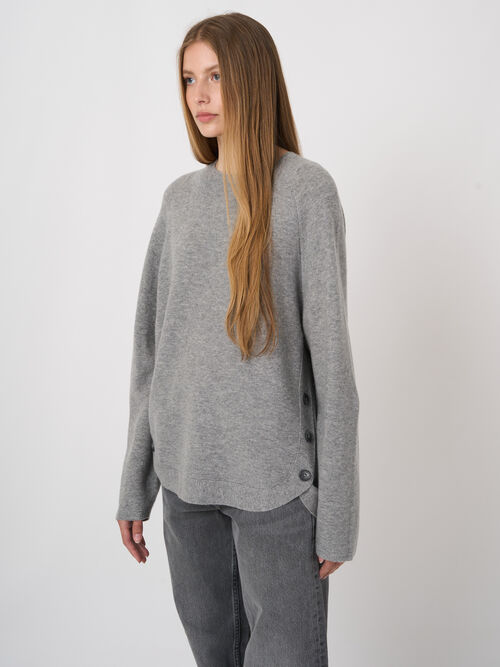 Woll-Kaschmir-Rippstrickpullover mit U-Boot-Ausschnitt