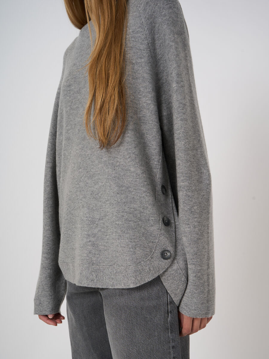 Woll-Kaschmir-Rippstrickpullover mit U-Boot-Ausschnitt image number 1