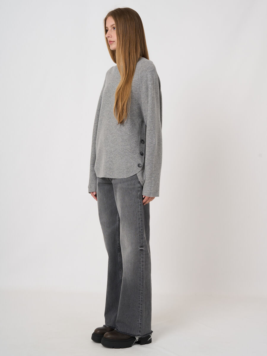 Woll-Kaschmir-Rippstrickpullover mit U-Boot-Ausschnitt image number 4