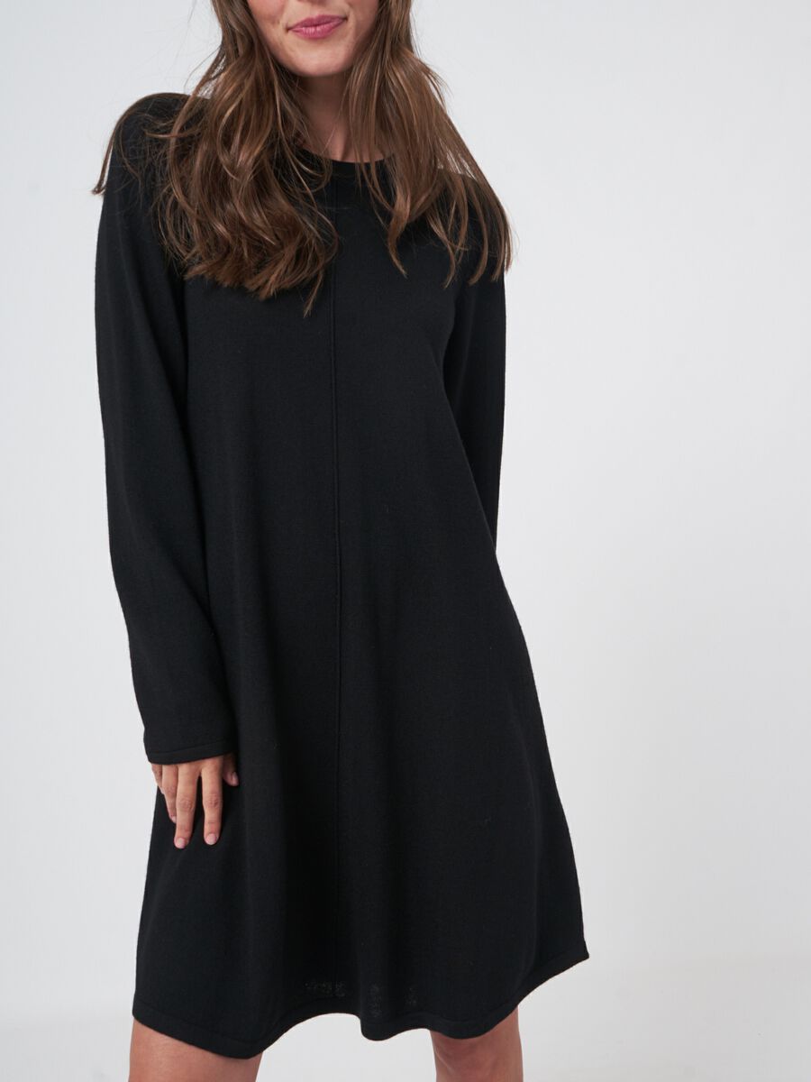 A-Linien-Strickkleid aus Merinowolle image number 4