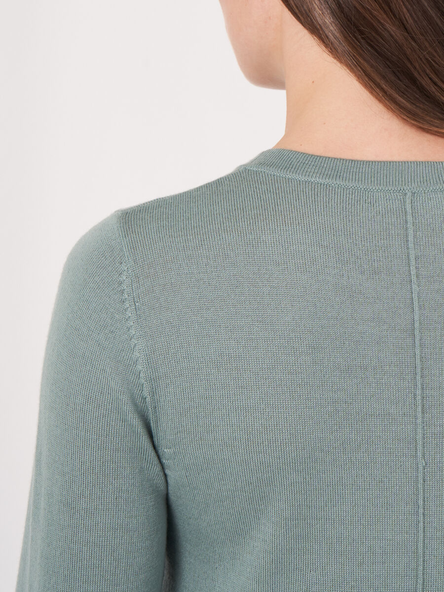 Robe a-line en laine mérinos — élégance réchauffante image number 50