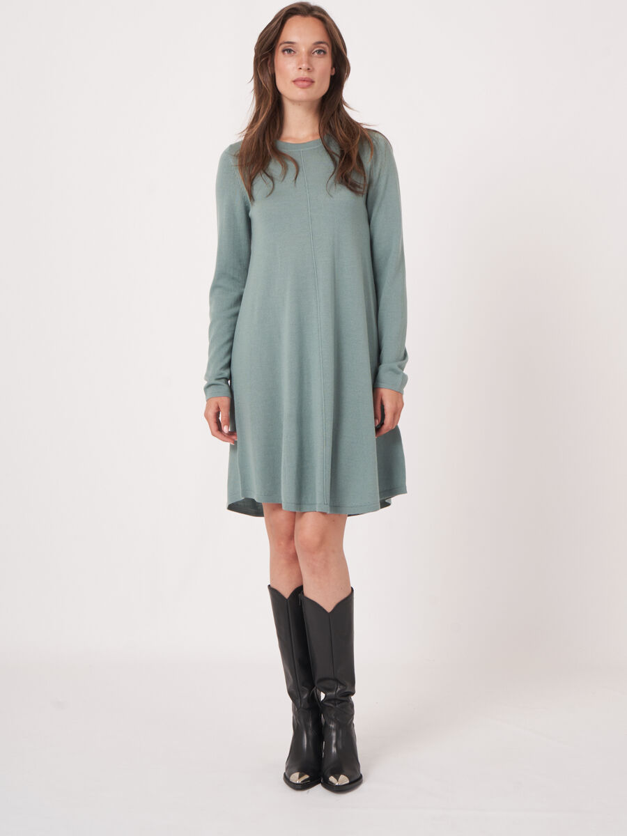 Robe a-line en laine mérinos — élégance réchauffante image number 51