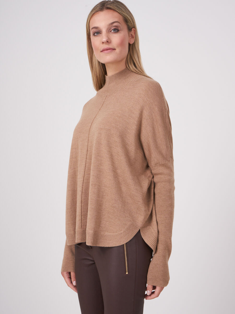 Merino wool sweater with rounded hem and rib knit sleeves image number 0