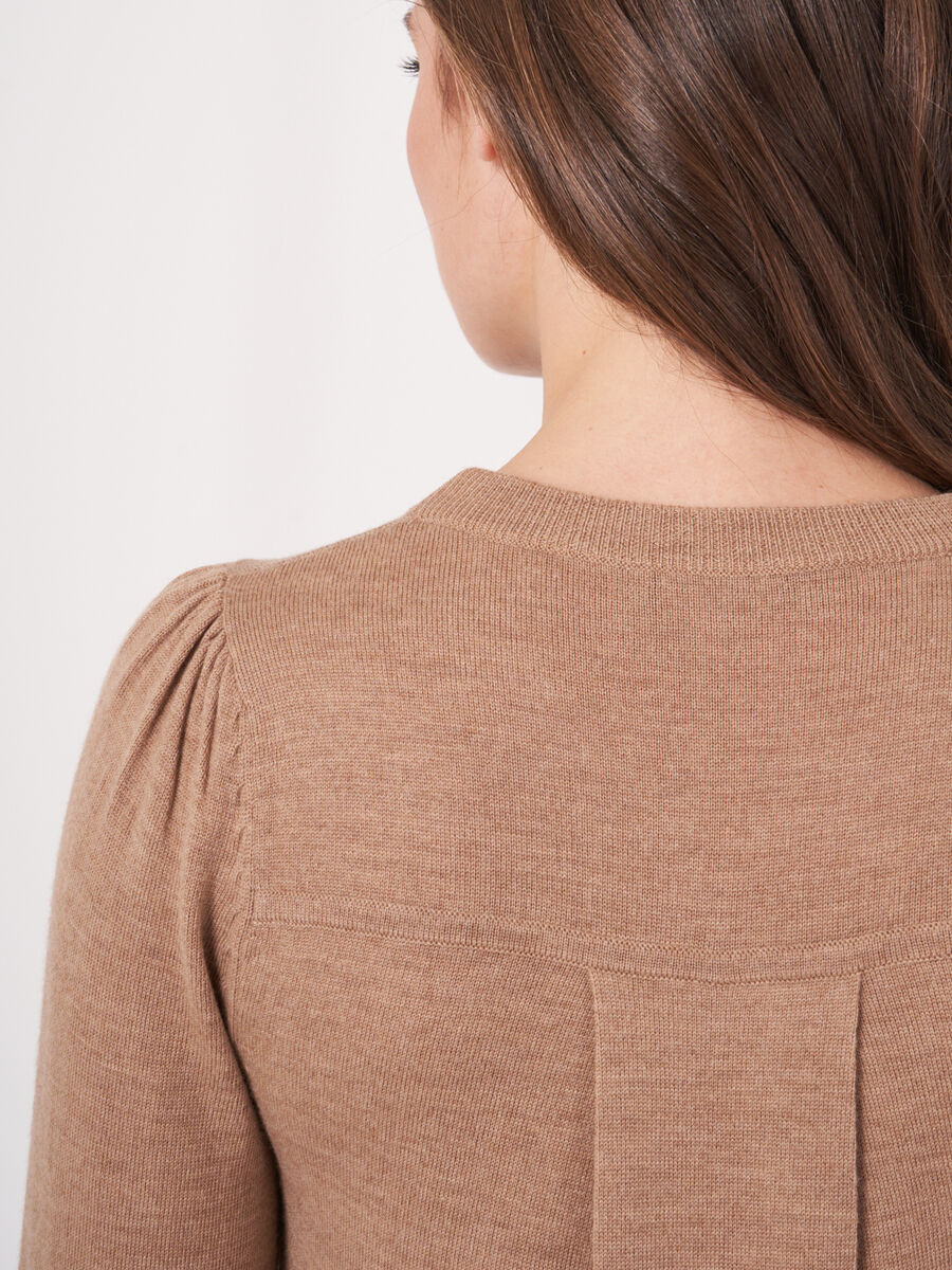 A-line merino wool dress with puff sleeves image number 4