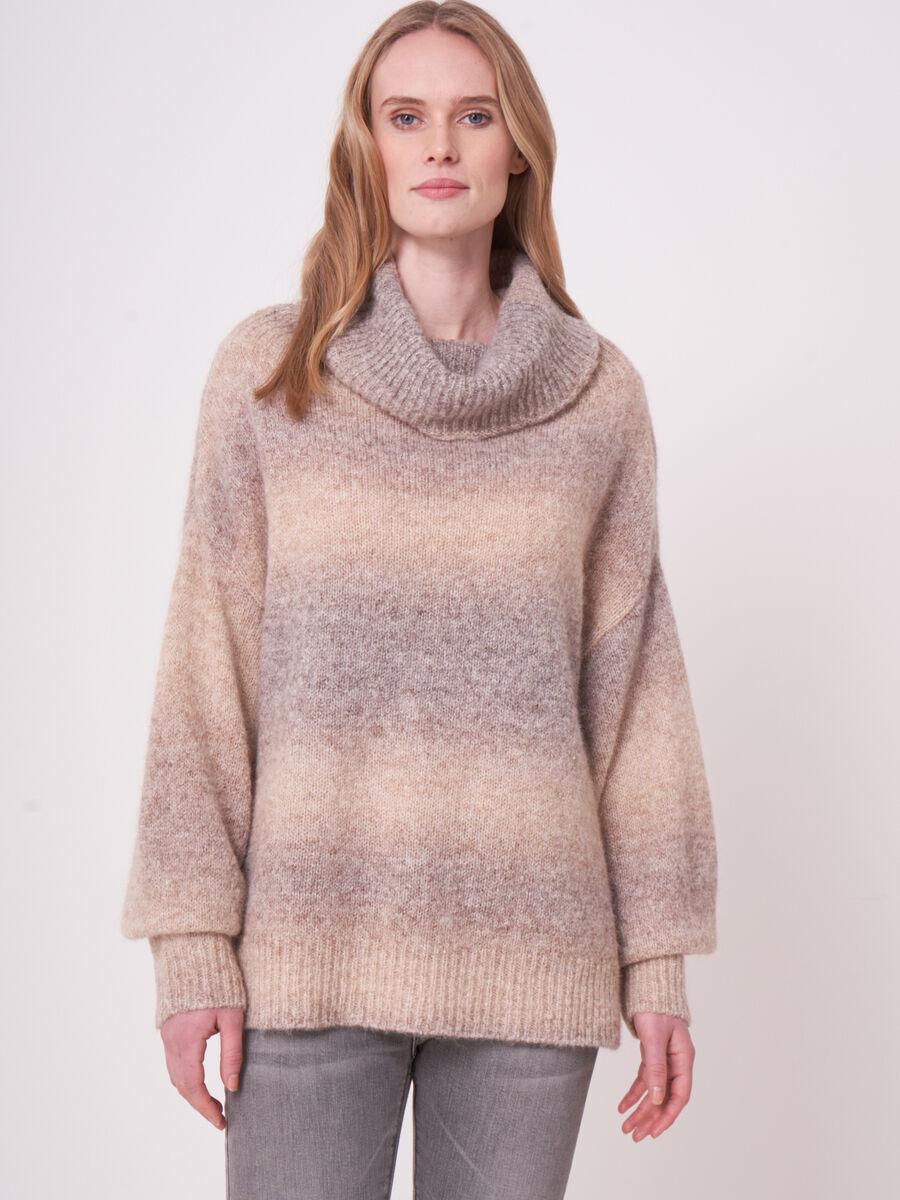 Grof gebreide space-dye trui met brede opstaande kraag image number 2