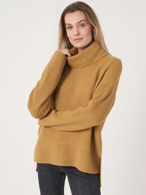 Merino wool sweater with wide turtleneck