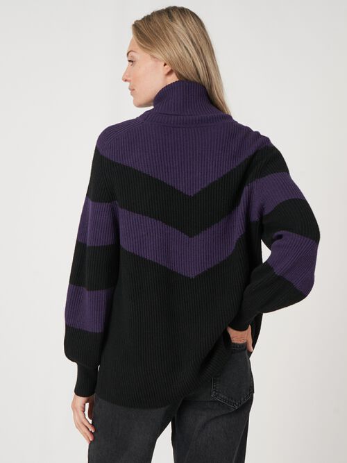 Intarsia chevron trui met rolkraag