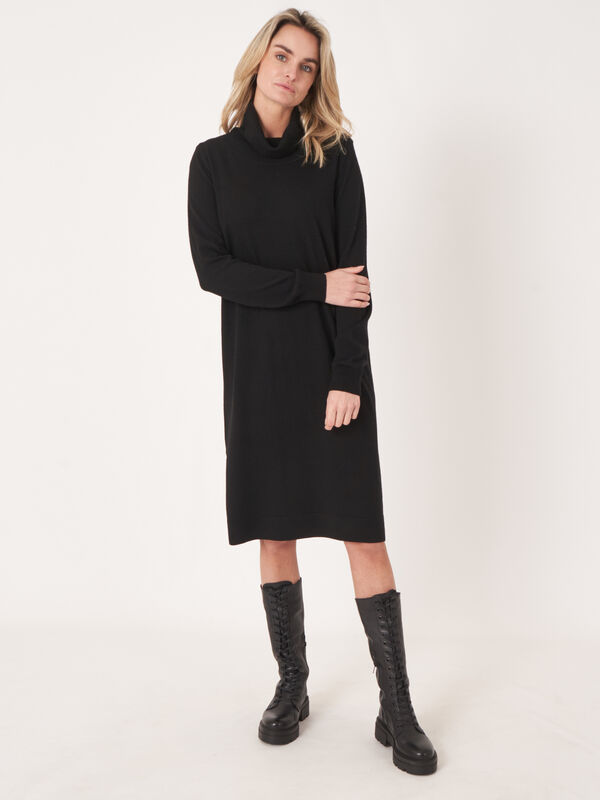 Knitted dress with buttoned high neck  and side slit image number 4