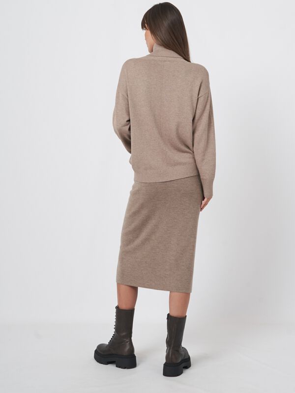 Strickrock mit Frontschlitz aus Merinowolle image number 6