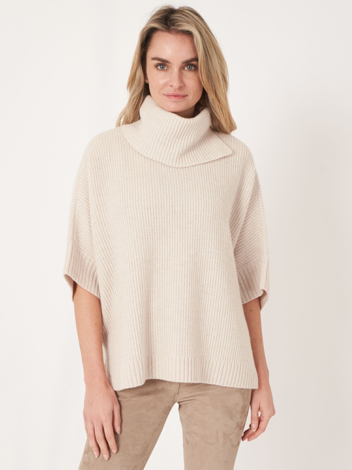 Women's Wide turtleneck poncho sweater