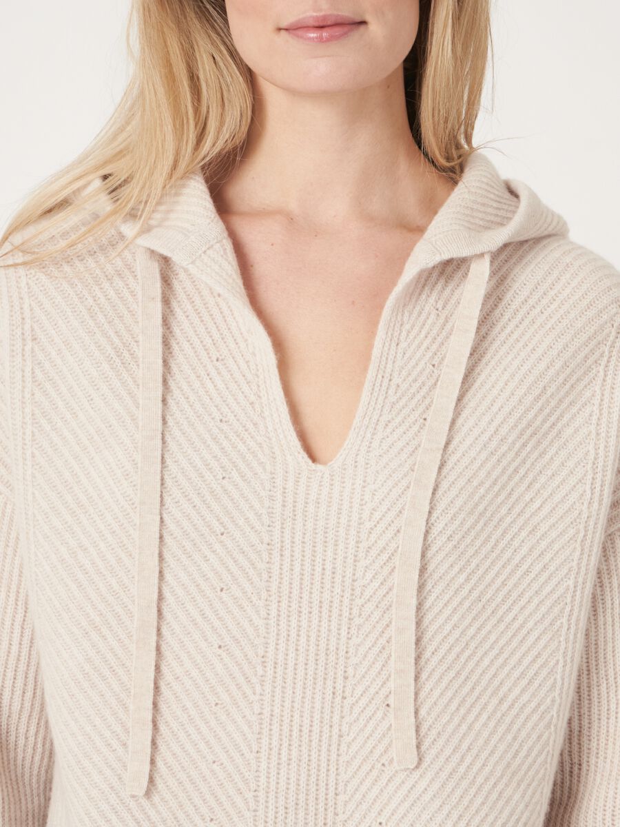 Rib knit hoodie with side slits image number 2