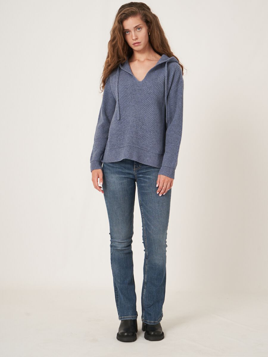 Rib knit hoodie with side slits image number 11