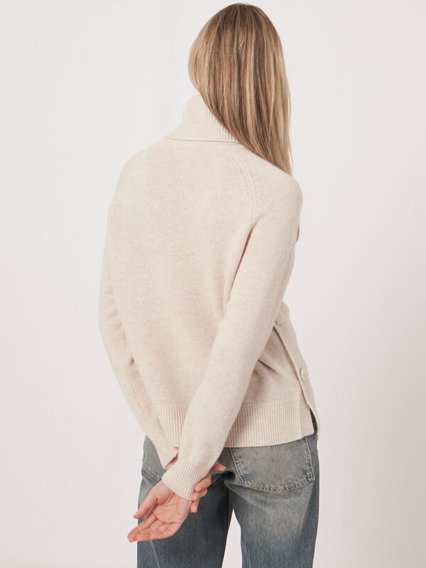 Turtleneck sweater with buttoned sides image number 2