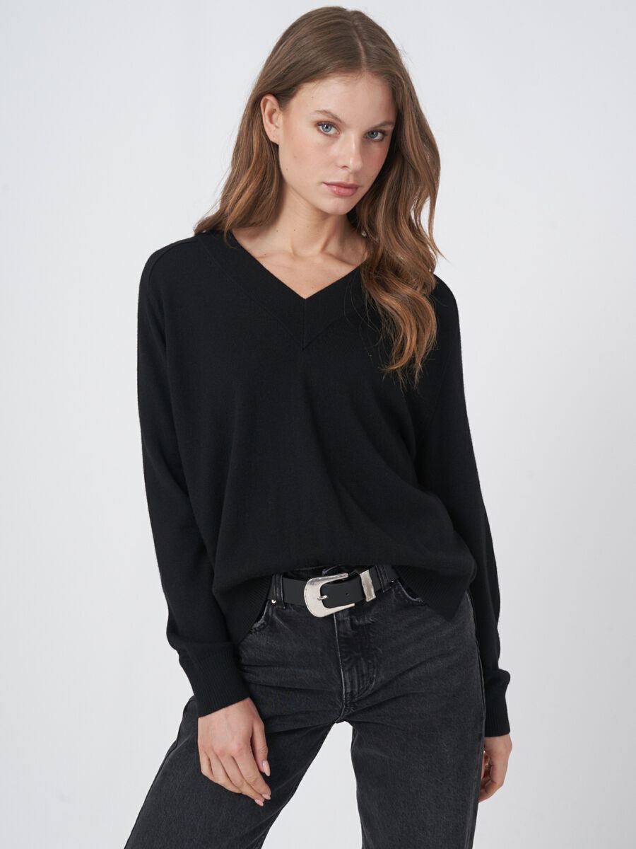 Merino wool sweater with wide ribbed V-neck image number 0