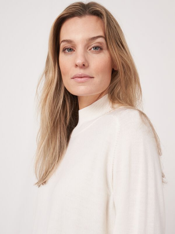 Merino wool sweater with ribbed stand-up collar image number 2