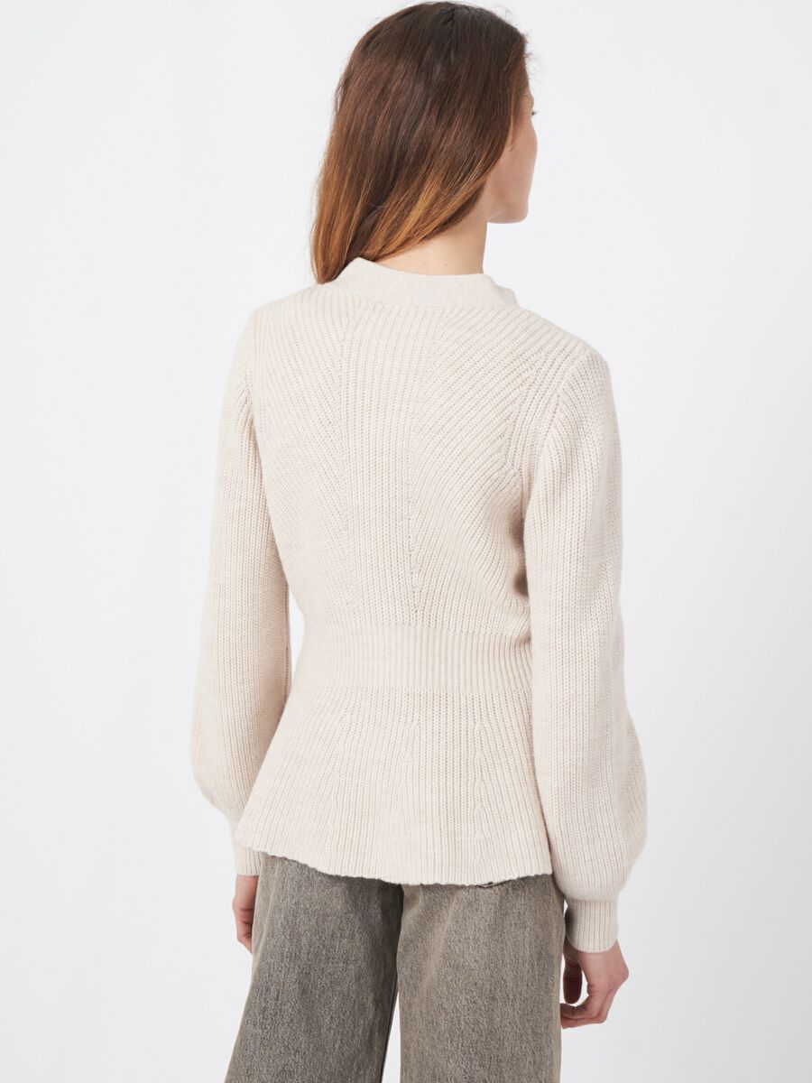 Merino wollen peplum vest met knopen image number 3