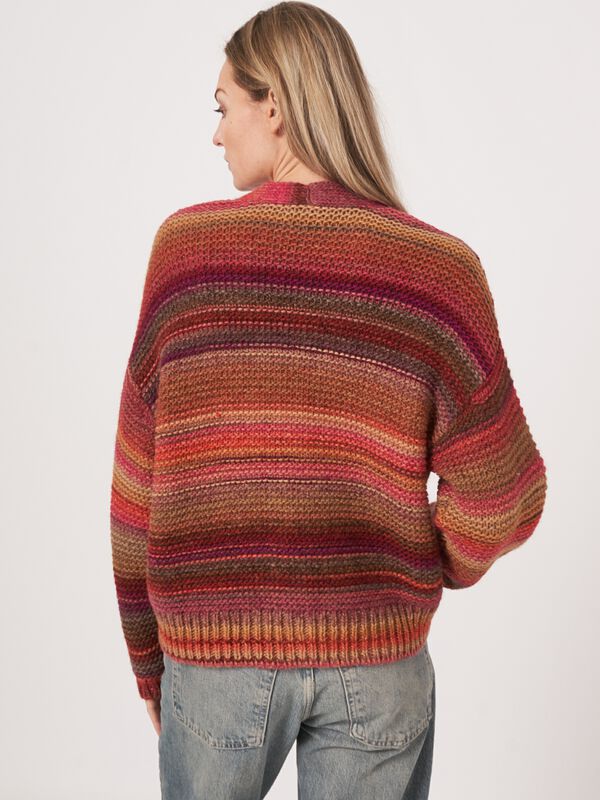 Meerkleurige gestreepte cardigan met knopen image number 1