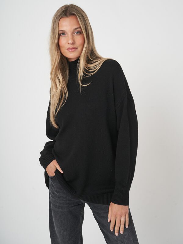 Relaxed fit trui van extra fijne merinowol image number 0