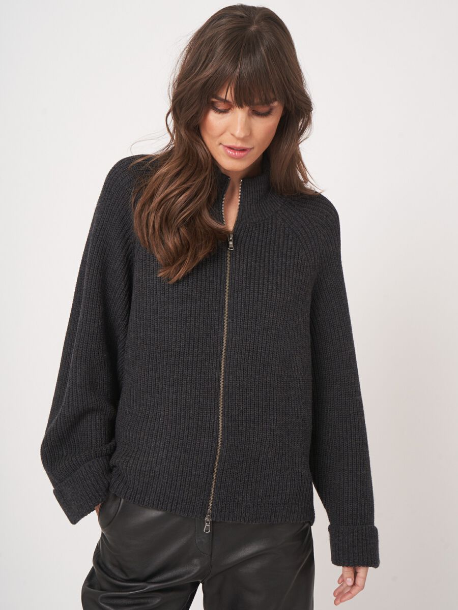 Extra fine merino wool zip-up cardigan image number 0