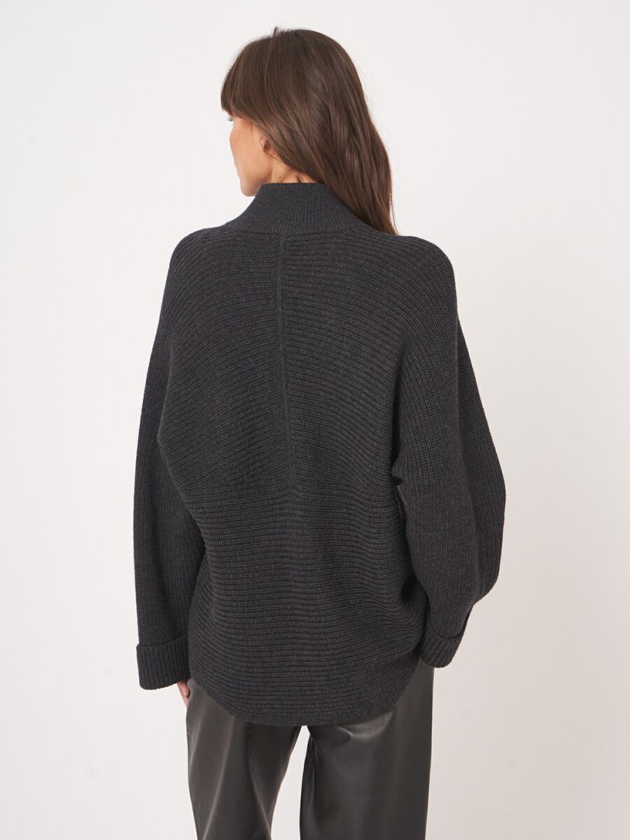 Extra fine merino wool zip-up cardigan image number 1
