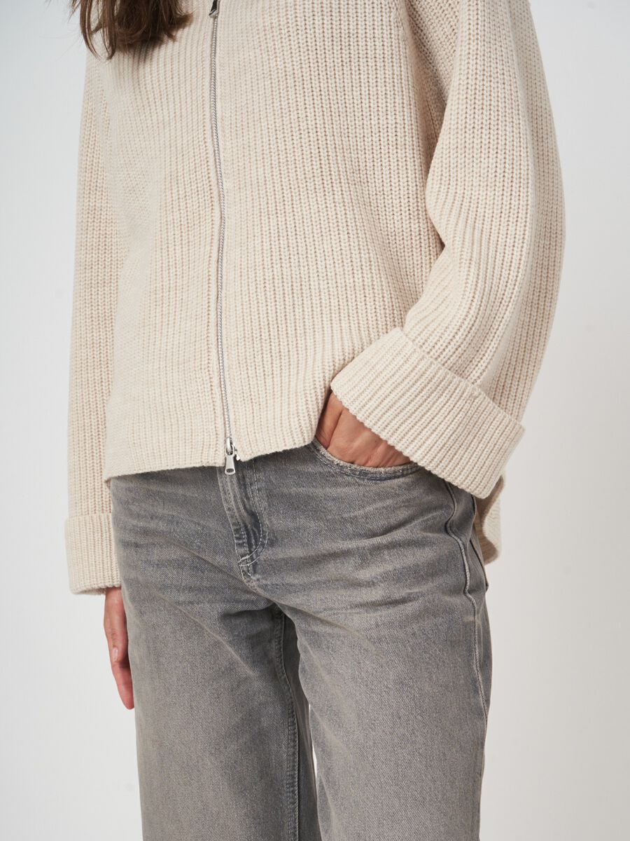 Vest met rits van extra fijne merinowol image number 4