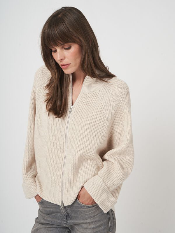 Zip-up-Strickjacke aus extrafeiner Merinowolle image number 5